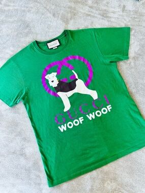 Gucci T-shirt Green Tee with Dog Graphic